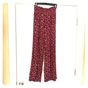 Flower print pants.